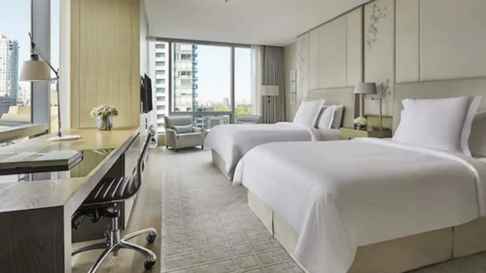*****  Four Seasons Hotel Toronto Canada