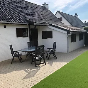 https://vakantiehuis-nieuwendamme.hotelsghent.com